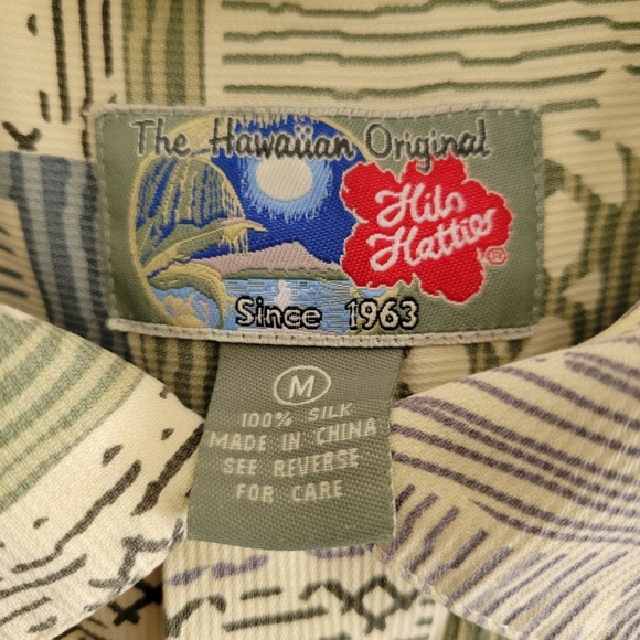 Hilo Hattie Silk Hawaiian Shirt Large - Picture 3 of 4